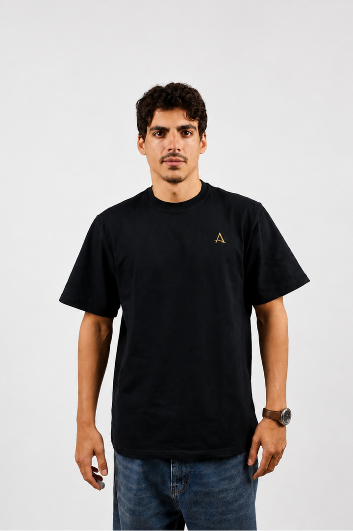 Black AUREO Le Vent oversized tee, front view